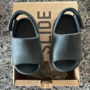 Kids Slide Sandals - Black